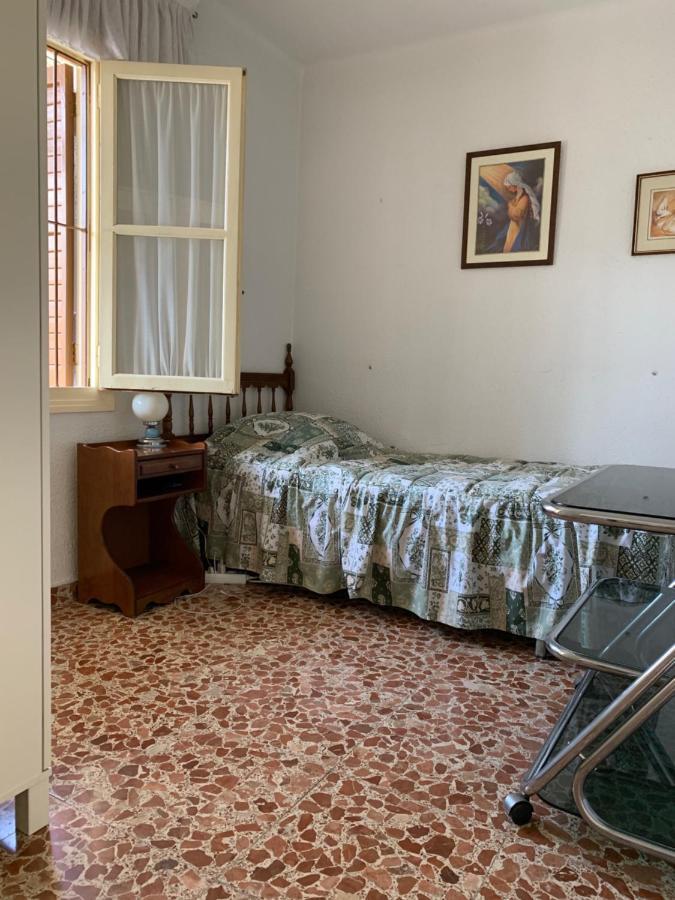 Apartments Plaza De Las Escuelas 알리칸테 외부 사진